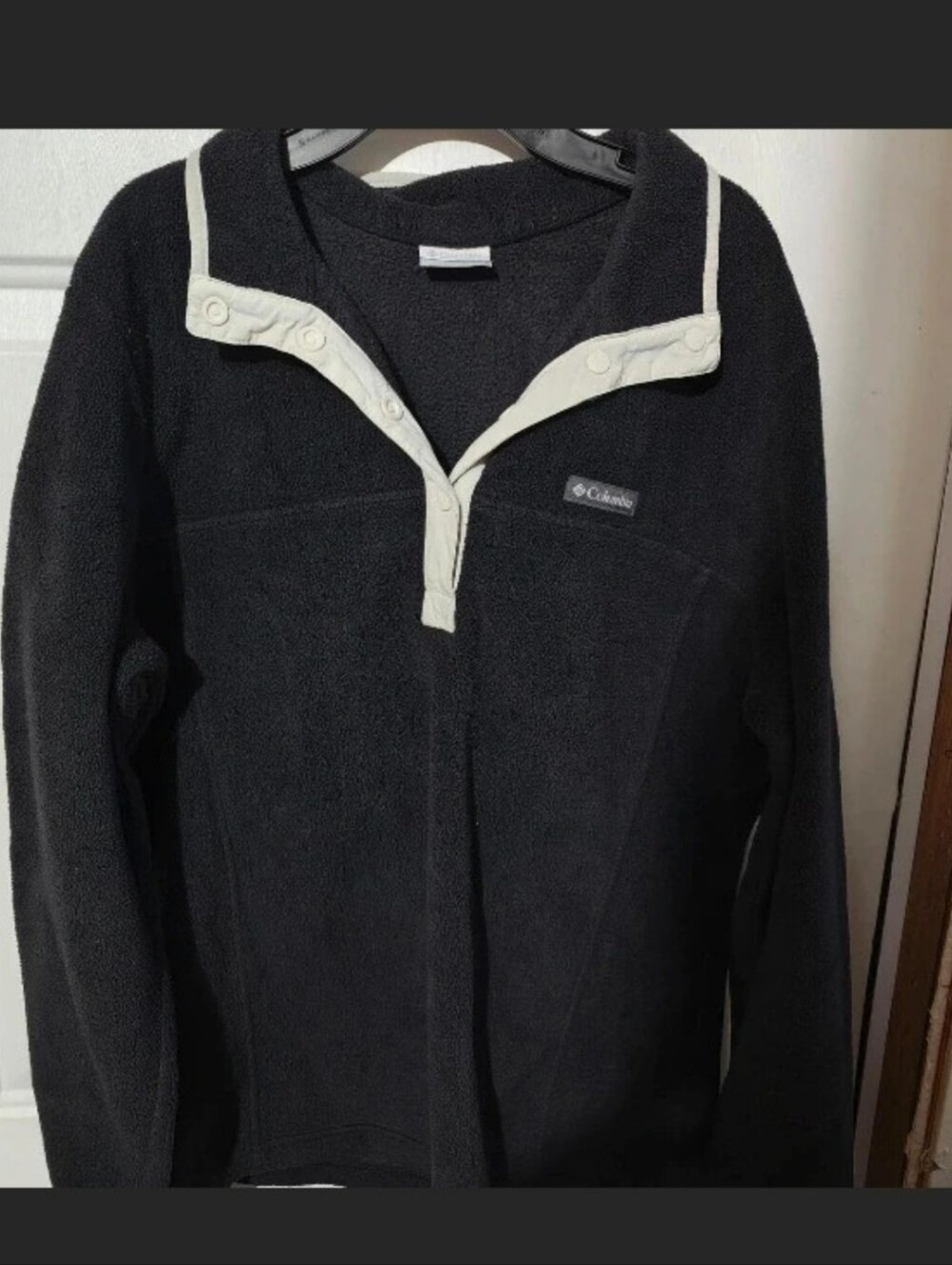 Columbia Black Fleece Pullover with Cream Trim